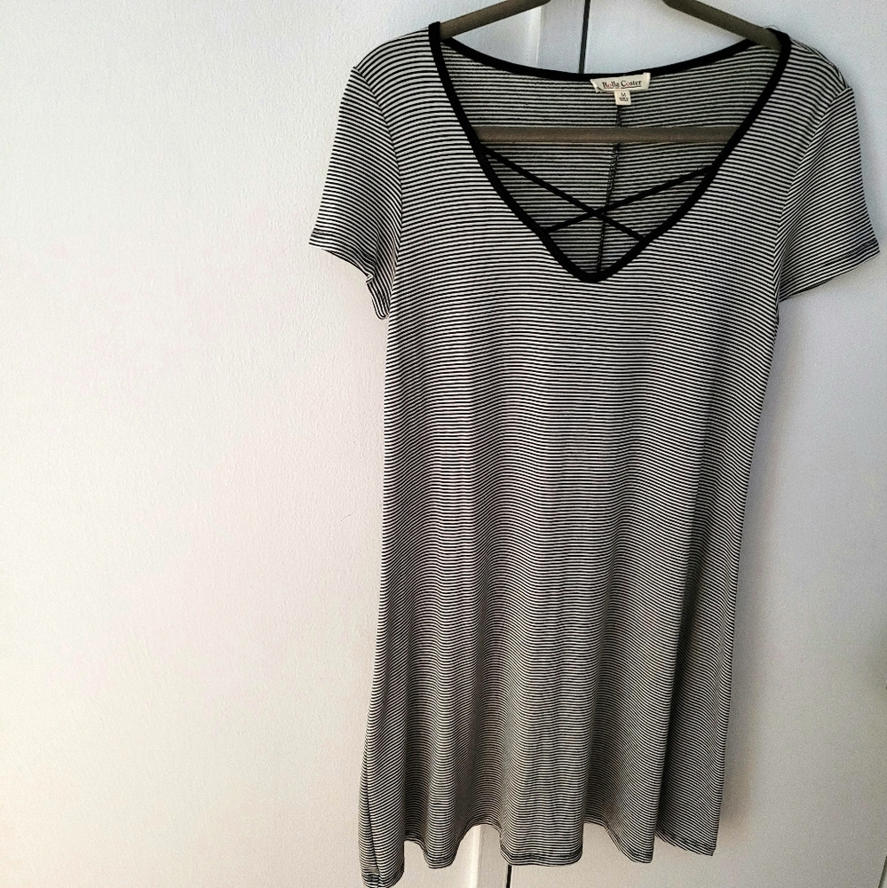 NWOT Black & White Cotton Stretch Swing Tunic Tee Swing Dress (M)